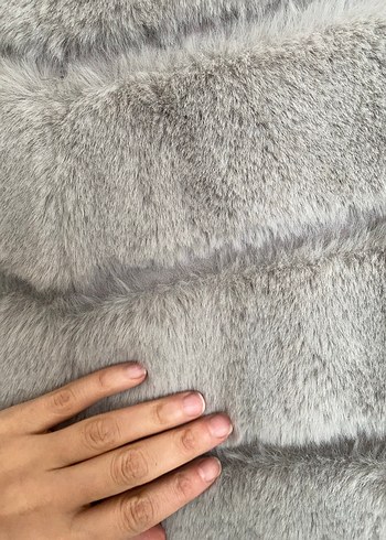 Gri Kürklü Kadın Yelek - Görsel 4