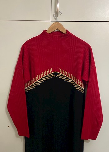 Nakışlı Uzun Kırmızı Siyah Triko Elbise - Görsel 3