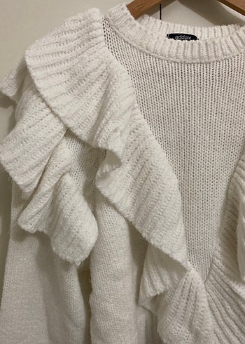 Beyaz Fırfırlı Triko Kadın Kazak - Görsel 2