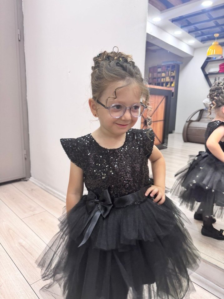 Kız Çocuk Siyah Parlak Kısa Kollu Elbise - Görsel 3