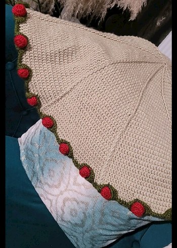 Nakışlı Kırmızı büket Battaniye - Görsel 2