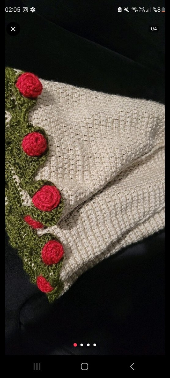 Nakışlı Kırmızı büket Battaniye - Görsel 3