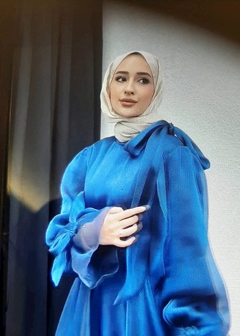 Mavi Uzun howela bağlama detaylı  Drapeli Kadın Abiye Elbise - Görsel 2