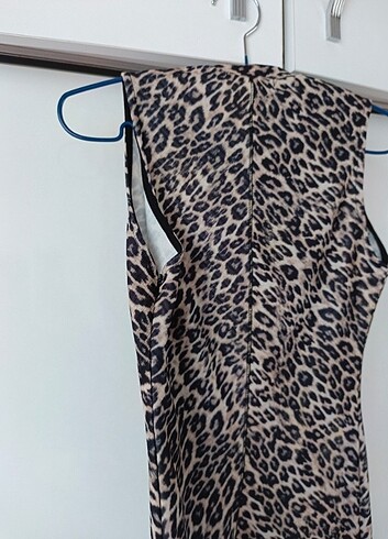 s Beden Leopar desenli elbise