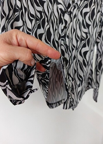 s Beden siyah Renk Leopar / zebra desenli gibi gömlek