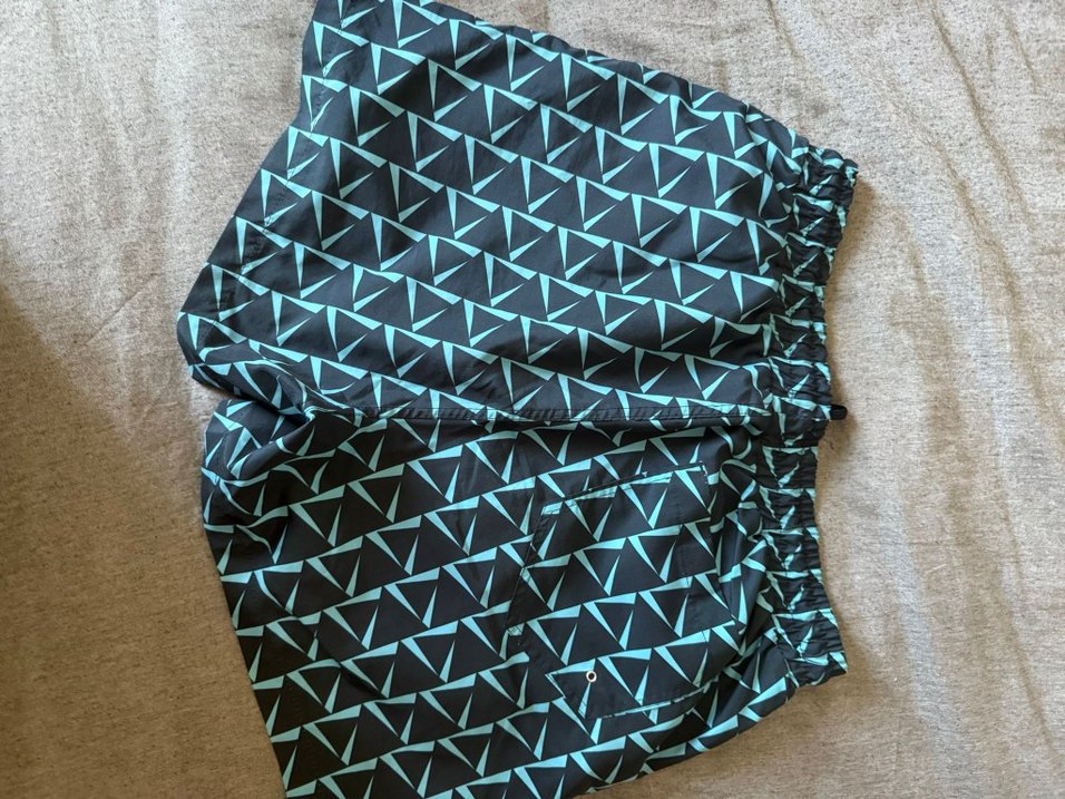 Erkek Lacivert Desenli Mayo Şort - Görsel 4