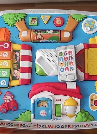 Temiz Fisher Price aktivite masası
