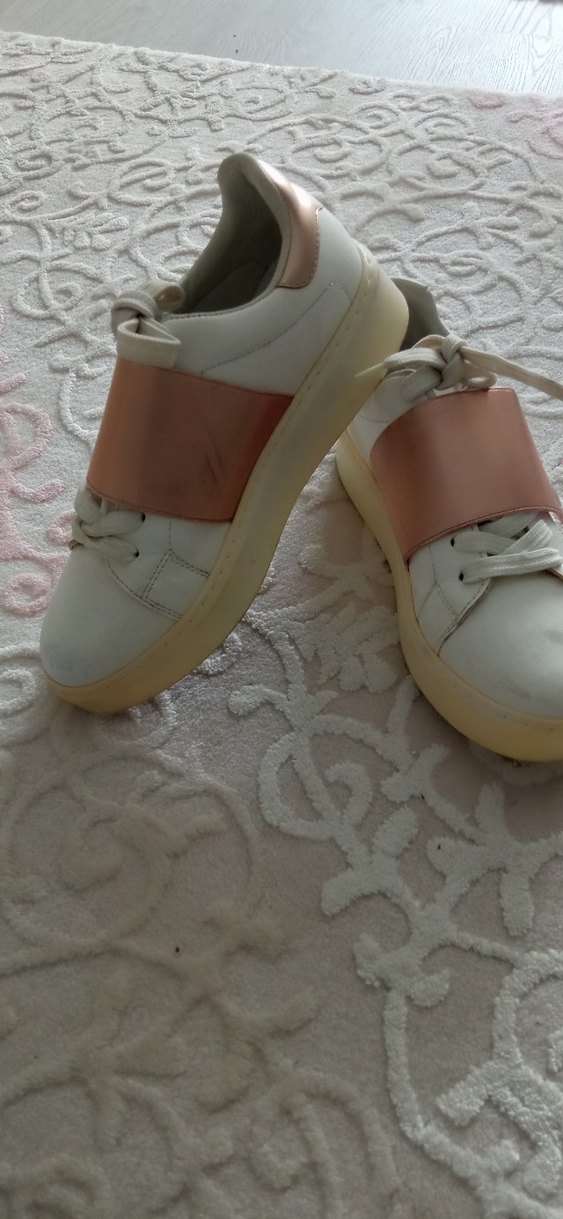 Beyaz Kadın Dolgu Topuklu Spor Ayakkabı - Görsel 4