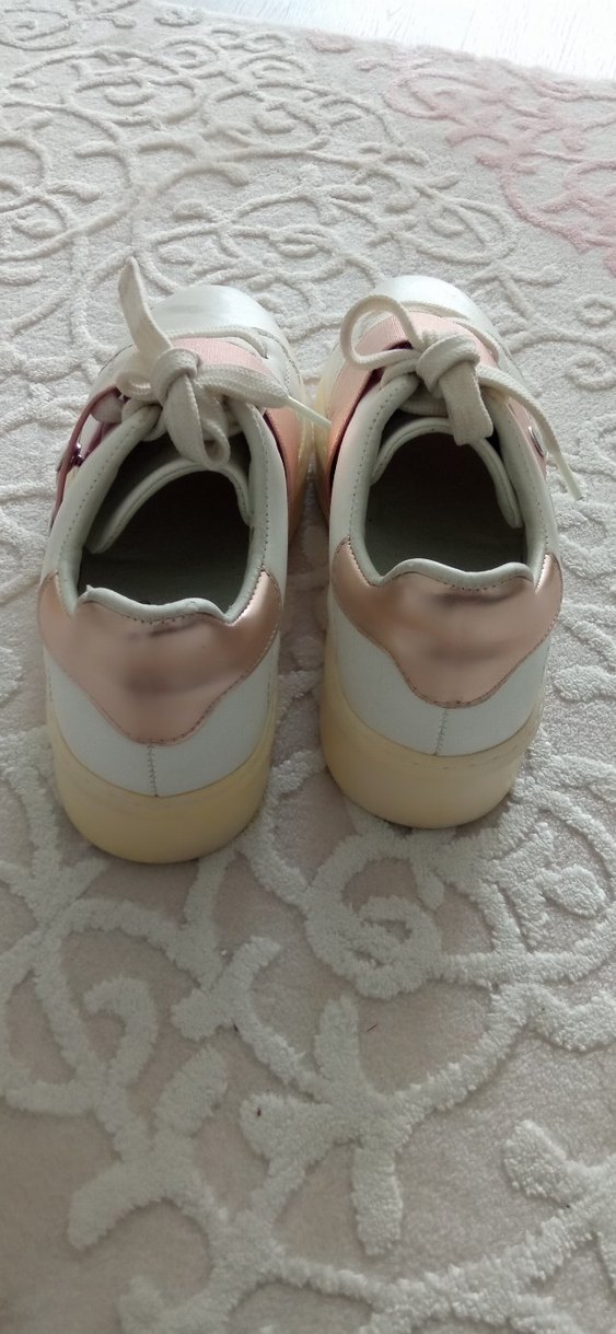 Beyaz Kadın Dolgu Topuklu Spor Ayakkabı - Görsel 3