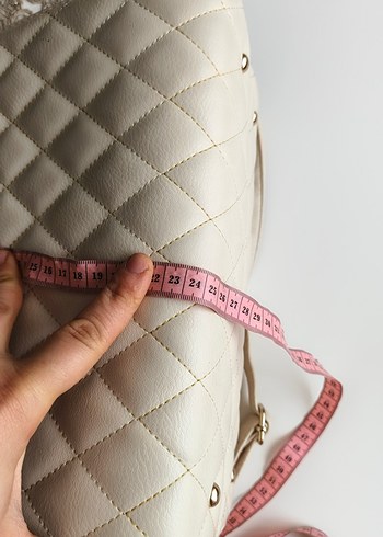 Beyaz Kapitone Kadın Çanta - Görsel 2