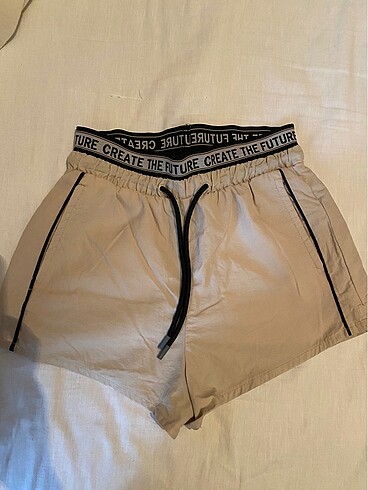 bershka şort