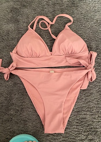 Pembe Strappy Bikini Takımı