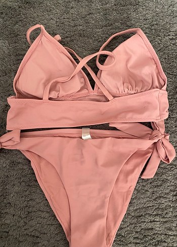 38 Beden Pembe Strappy Bikini Takımı