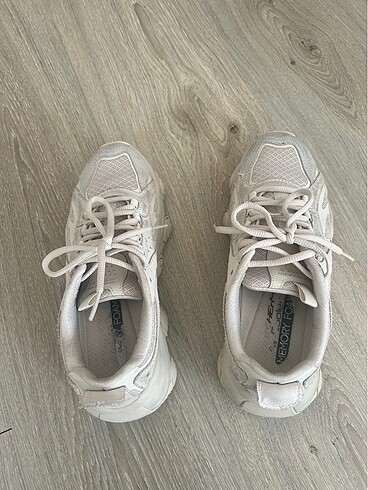 Skechers 37.5 skechers