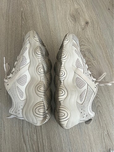37,5 Beden 37.5 skechers