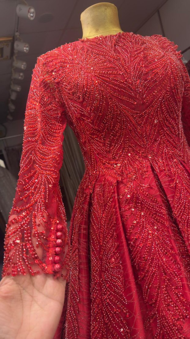 Uzun Kollu Klasik Kırmızı Henna Elbise - Görsel 4