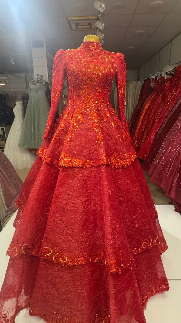 Uzun Kollu Klasik Kırmızı kına giriş kıyafeti - Görsel 4