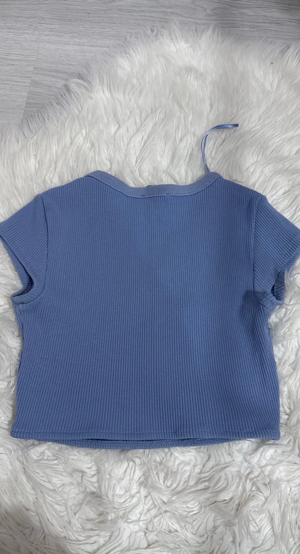 Zara Mavi Düğmeli Kısa Crop Top - Görsel 2