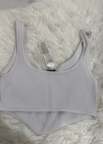 Beyaz V Yakalı Mini Kadın Crop Top - Görsel 3