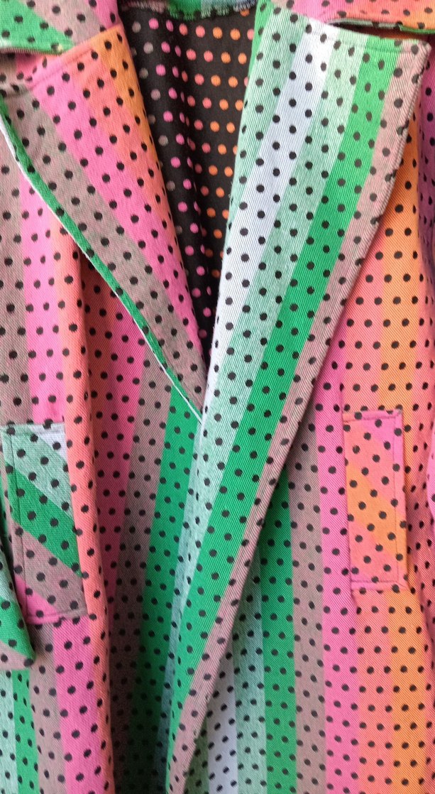 Renkli Puantiyeli Uzun Kadın kaban - Görsel 4