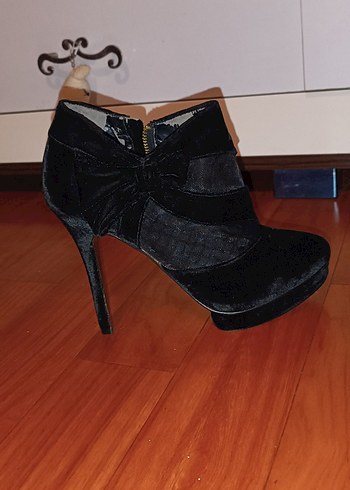 40 Beden Siyah Süet NINE WEST çivi Topuk kadin Ayakkabı