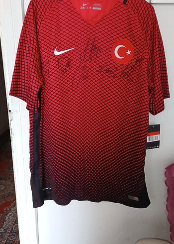 MİLLİ TAKIM FORMASI
