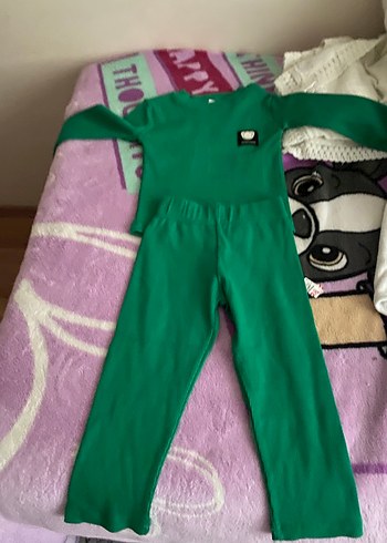 Yeşil Çocuk takım  2 adet  1.2.3 yaş ıcın - Görsel 2