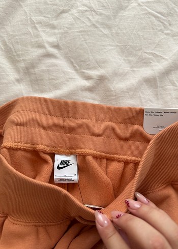 Nike Kadın Pastel Turuncu- Kahverengi Rahat Eşofman Altı