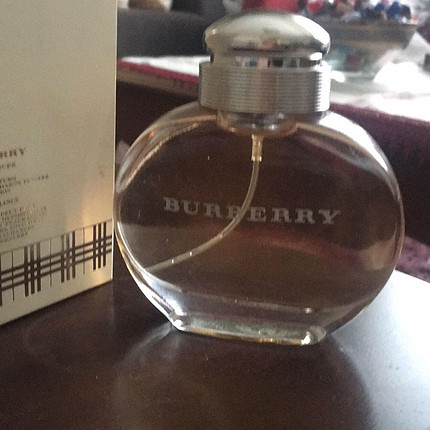 Burberry parfüm 