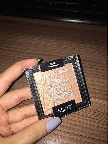 Wet n wild aydınlatıcı