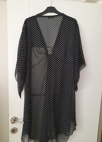 Uzun Siyah Puantiyeli Plaj Elbisesi - Görsel 5