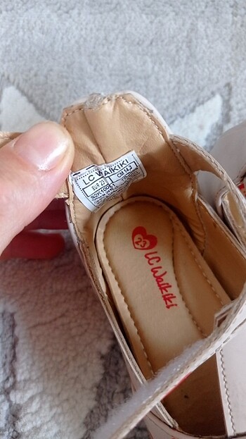 LC Waikiki Bebek ayakkabısı