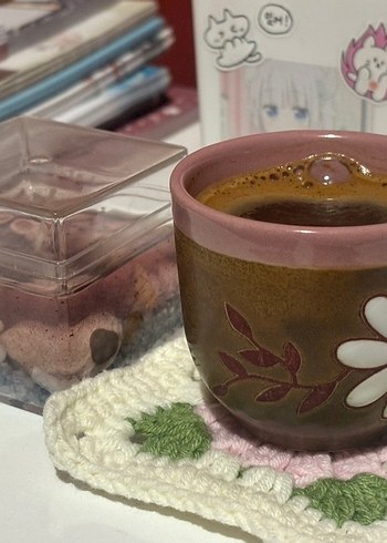 Pastel Pembe Çiçek Desenli El Örgüsü Bardak Altlığı - Görsel 2