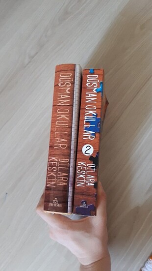 Düşman okulları seri