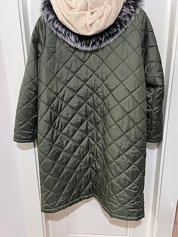 50 Beden Şişme mont