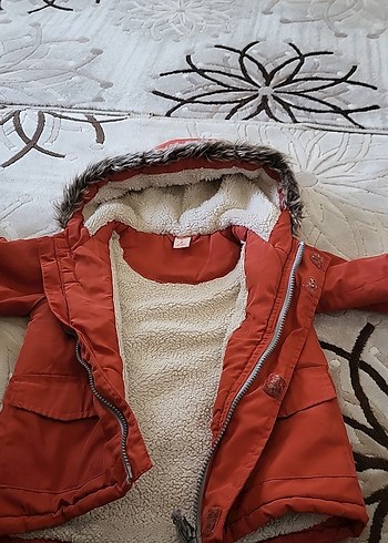 24-36 Ay Beden Kapüşonlu Erkek Çocuk Kırmızı Mont