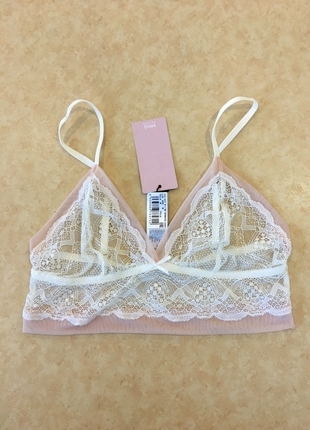 Üçgen bralet