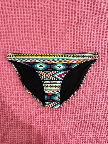 Bikini alt desenli