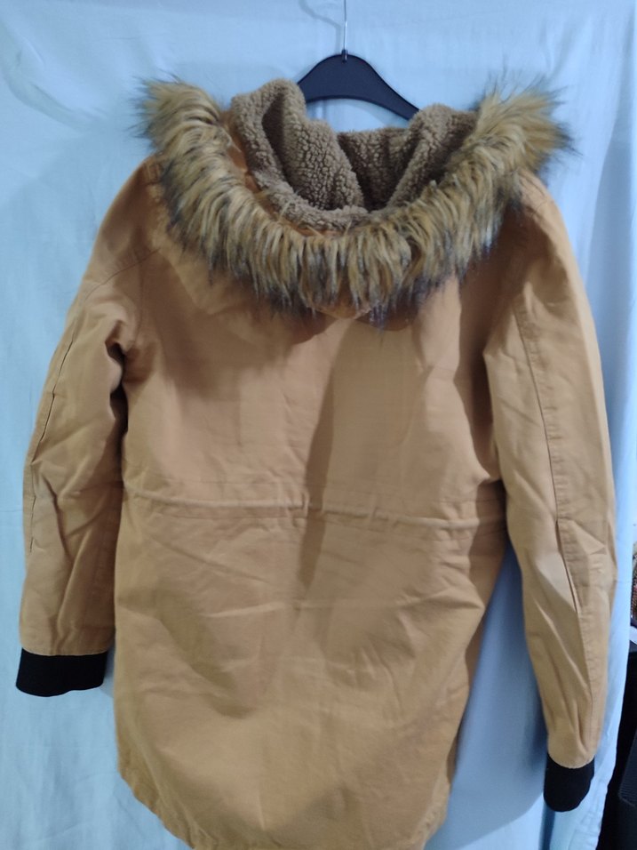 Bej Kürklü Kadın Kışlık Mont - Görsel 4
