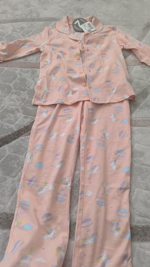 LCW Uzun Kollu Düğmeli Pijama Takimi - Görsel 2