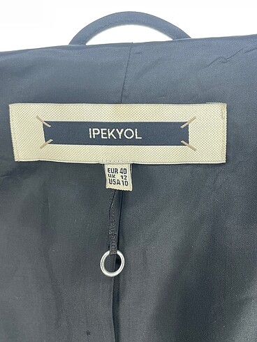 40 Beden çeşitli Renk ipekyol Blazer %70 İndirimli.