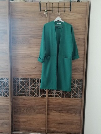 m Beden yeşil Renk şık bir ceket 