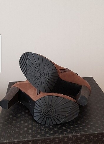 37 Beden kahverengi Renk Süet deri kadın bot