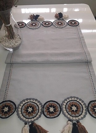 Beden mandala masa ortuleri