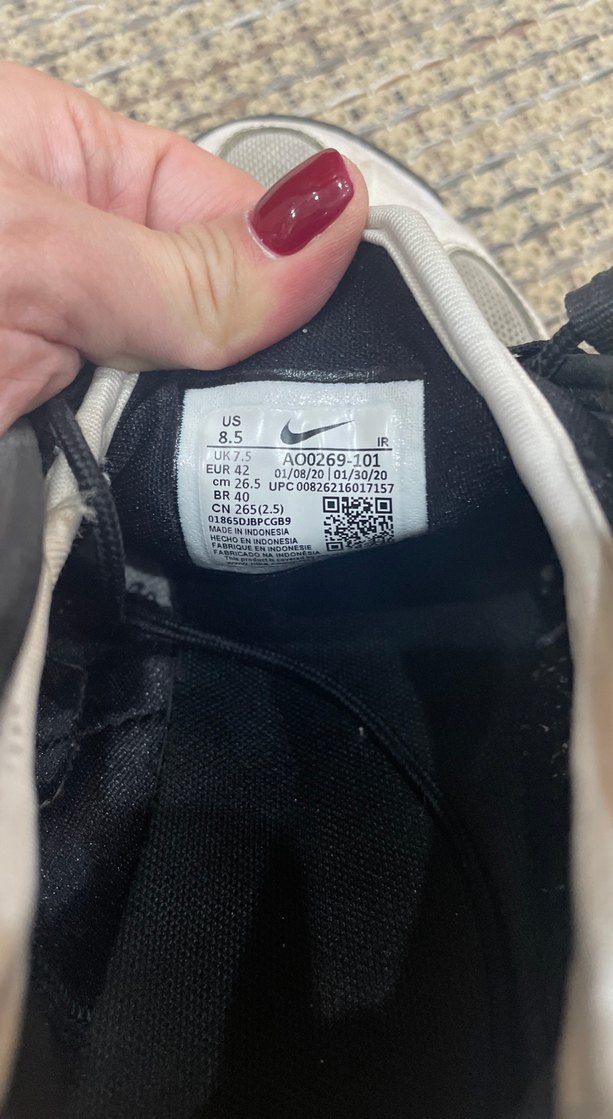 Nike Beyaz Gri Bağcıklı Spor Ayakkabı - Görsel 3