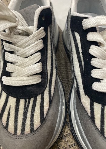 Kemal Tanca Zebra Desenli Kadın Spor Ayakkabı Platform Topuk