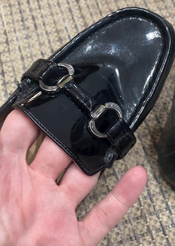 Parlak Siyah Yılan Desenli Tokalı Loafer - Görsel 7