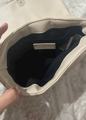 Krem Zincir Detaylı Deri Kadın Çanta - Görsel 3