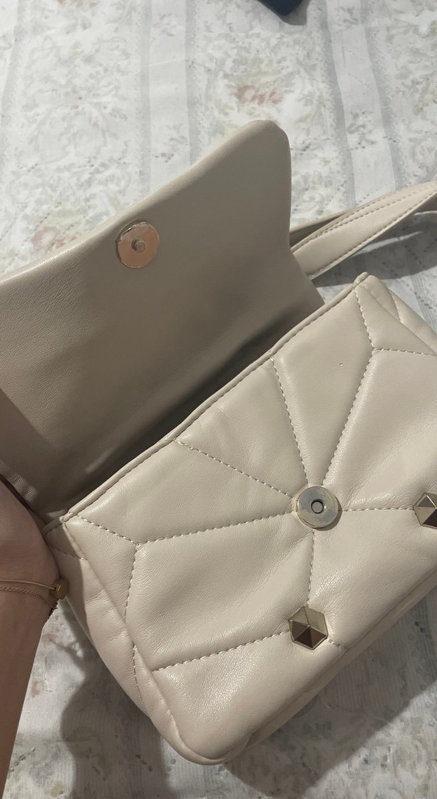 Krem Zincir Detaylı Deri Kadın Çanta - Görsel 4