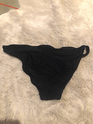 Diğer Dagi siyah bikini altı